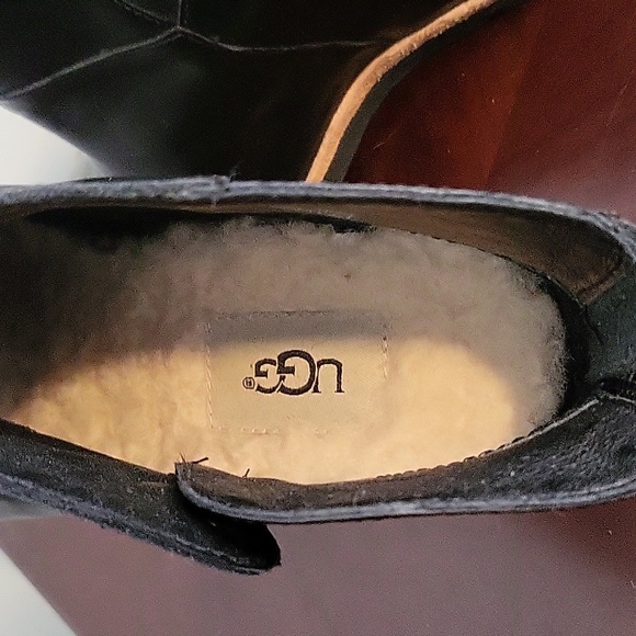 UGG Wedge Boots - Picture 7 of 8